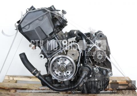 Used KAWASAKI Z  motorcycle engine ZR750JE by internet