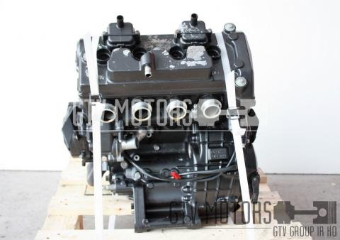 Käytetty HONDA CBR  moottoripyörän moottori PC41E-3037655 netistä