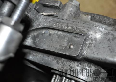 Used VOLKSWAGEN TRANSPORTER  car engine AXD AXE by internet